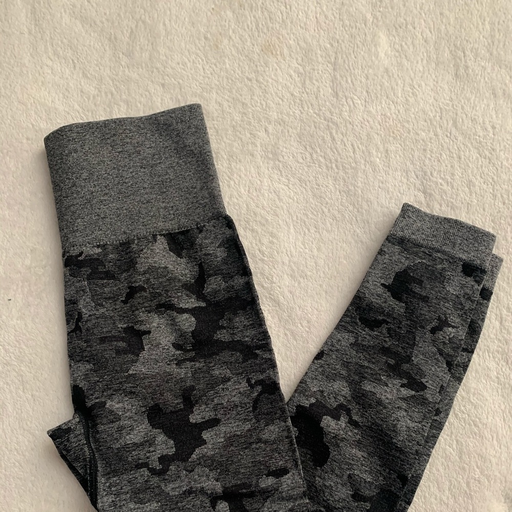 amazon camo seamless leggings